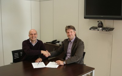 Signatura de conveni entre NEXES i NEEC